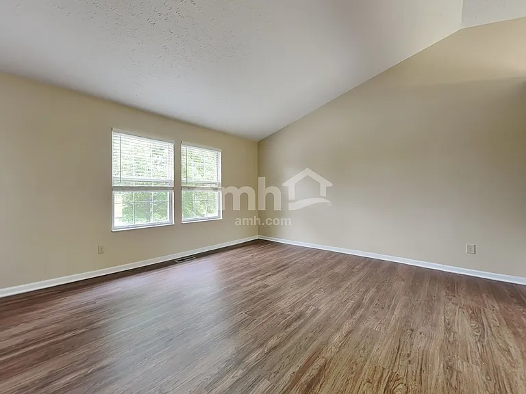 5 Driftwood Ct — Photo 7