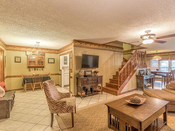 5th image of 620 Westwood Dr