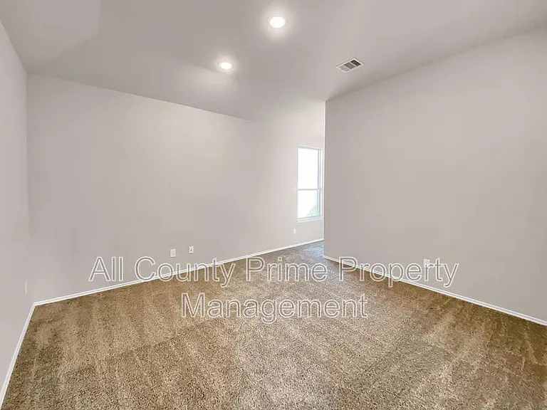 13067 Clearview Dr — Photo 7