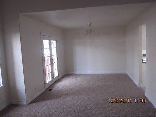 5th image of 5102 Central Park Dr