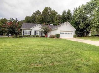 100 Ocee View Ct, Johns Creek, GA 30022