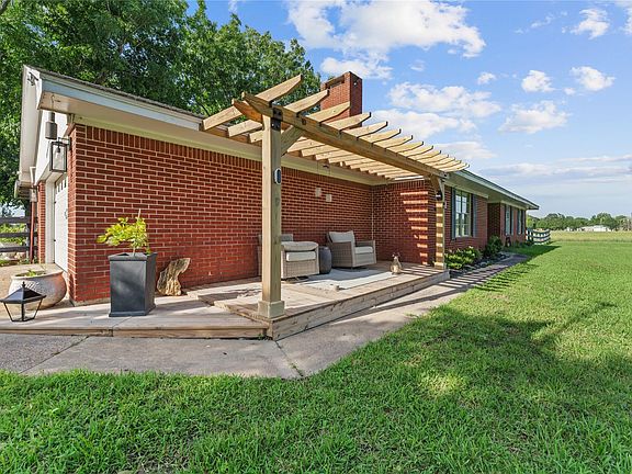 4th image of 2766 County Road 605