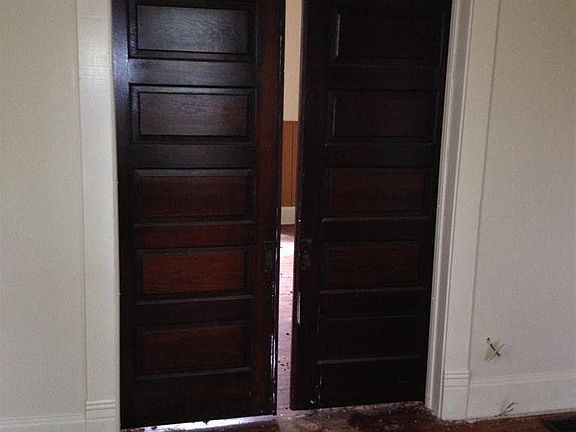 5th image of 1026 Dayton St