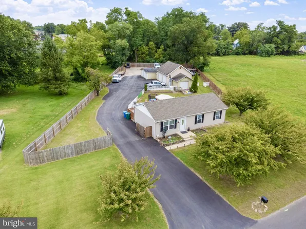 2133 Prospect Ave, Croydon, PA 19021