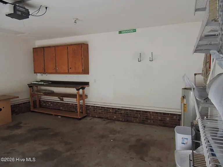 403 Jacqueline Dr — Photo 23