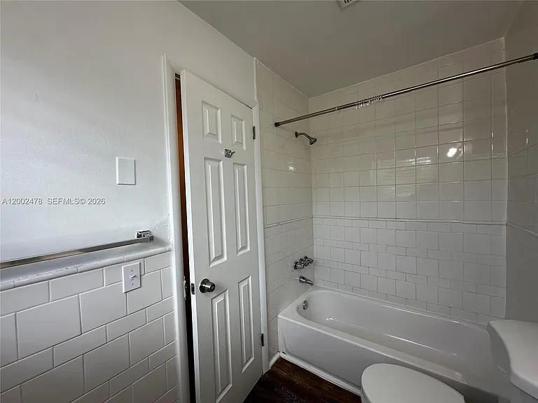 2321 Madison St #6 — Photo 16