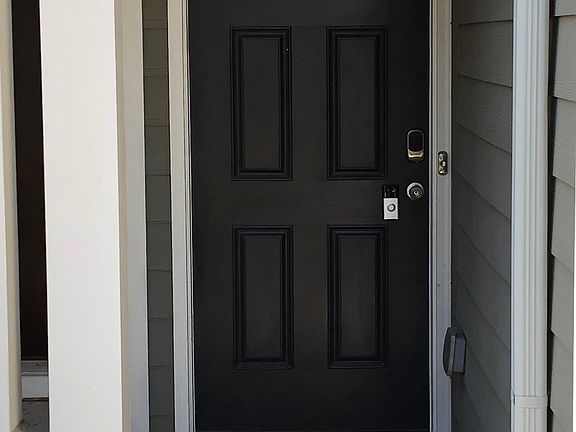 4th image of 185 Townview Dr