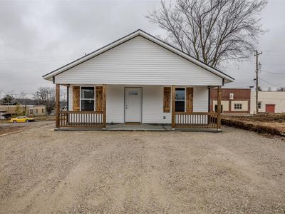 107 S Main St, Conway, MO, 65632