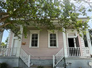129 Ocean Ave, Gretna, LA 70053