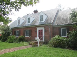 505 4th St, Blackstone, VA