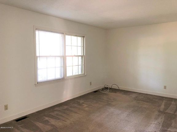 4th image of 1011 Brownlea Dr #A