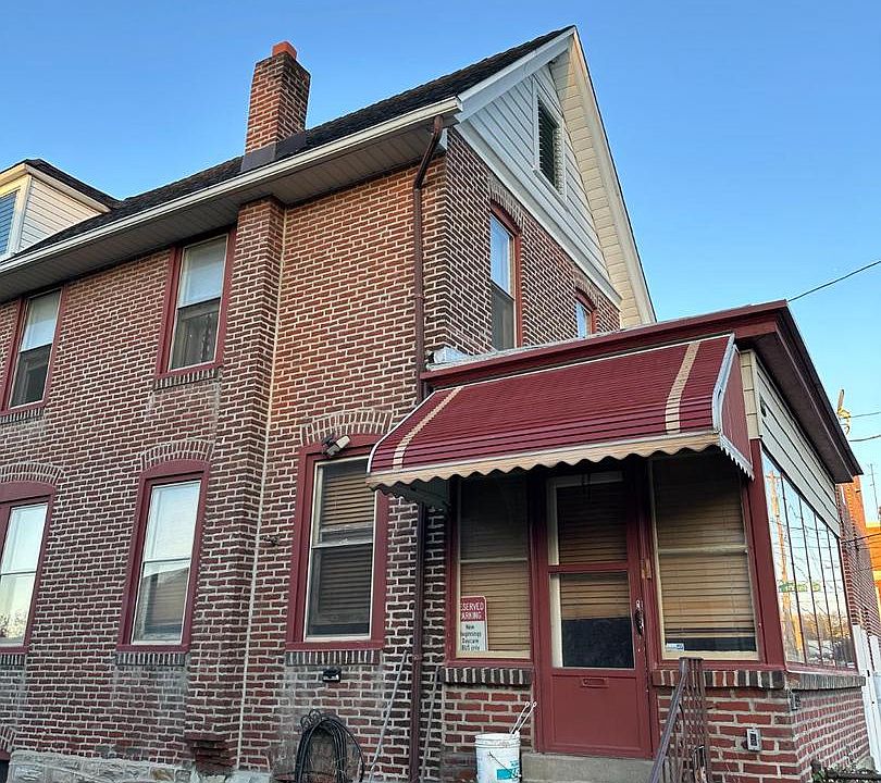 2nd image of 534 Hellerman St
