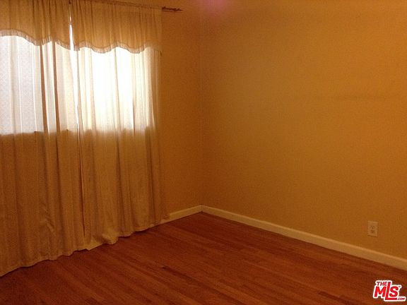 2nd image of 244 N Locust St APT 2