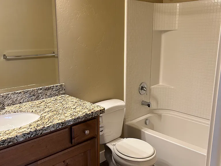 839 Independence Ave — Photo 16