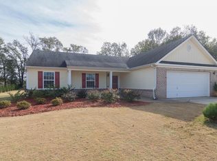 1645 Bismarck Cir, Winder, GA 30680