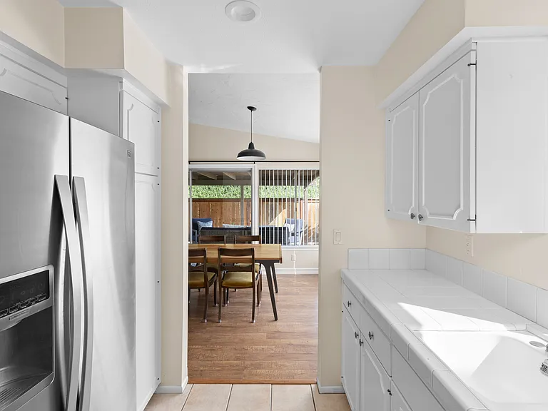 274 Boleroridge Pl — Photo 3