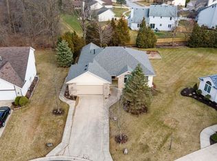 1019 Deer Cliff Ct, Fort Wayne, IN