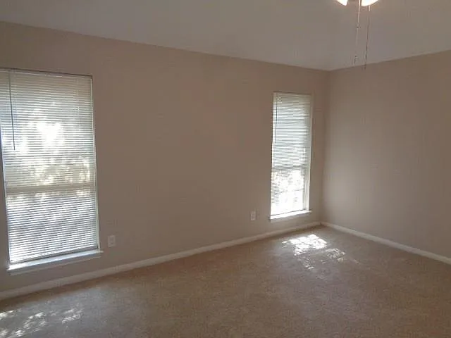 12607 Big Stone Dr — Photo 21