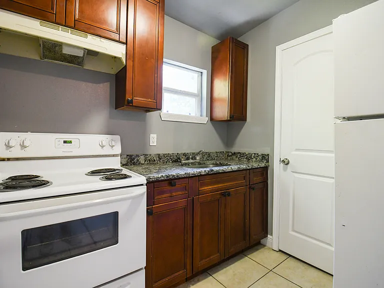 3613 Iberville St #1 — Photo 5