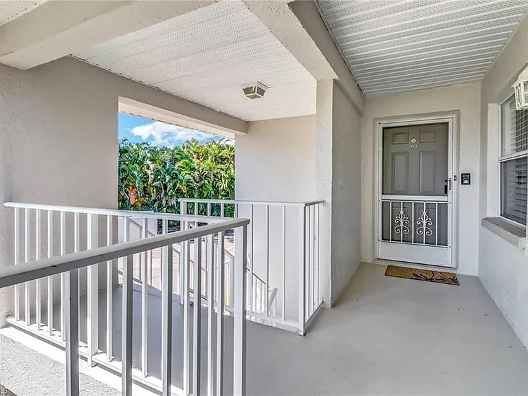 1358 Derbyshire Ct #F-201 — Photo 3