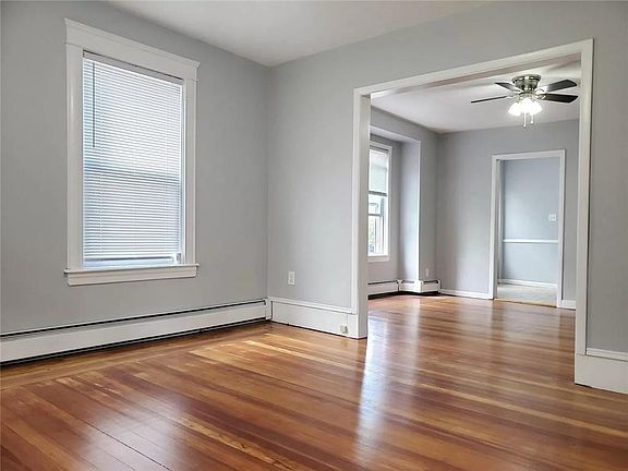 3rd image of 317-319 New York Ave