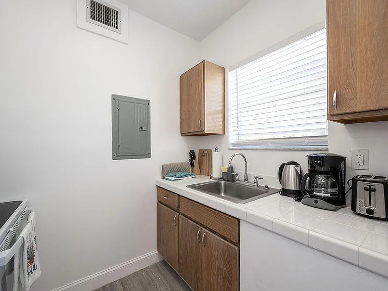 1200 Duval St #1 — Photo 6