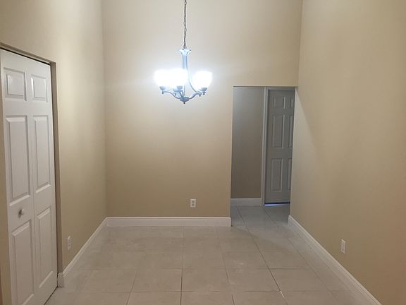 4th image of 10960 NW 56th Ct