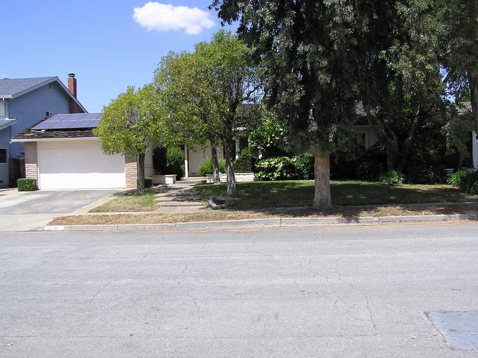 1st image of 1019 Burlwood Dr