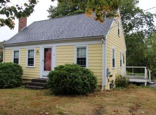 35 Fairview St, Hingham, MA 02043