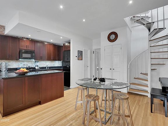 4th image of 338 E 78th St APT 5R
