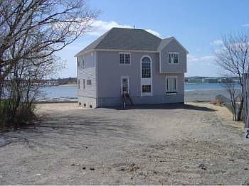 1st image of 211 Palmer St