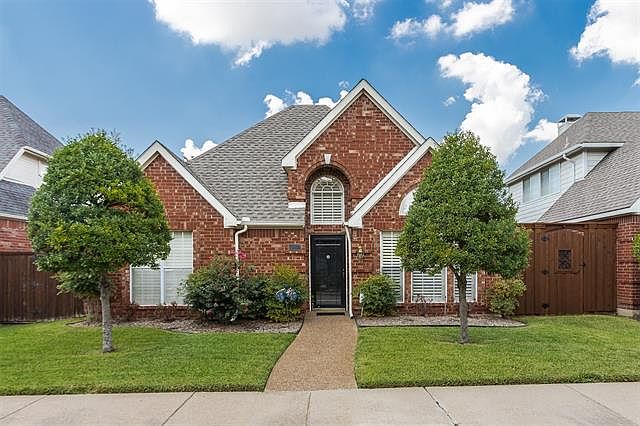 1st image of 4033 Lamorna Dr