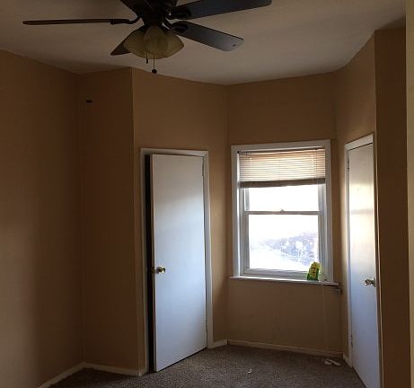 5th image of 3751 N Bouvier St