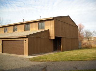 971 11th Ave SW, Forest Lake, MN 55025