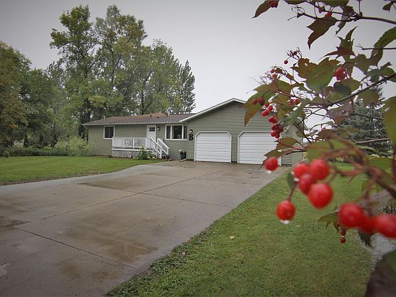 2nd image of 112 Merry Ln