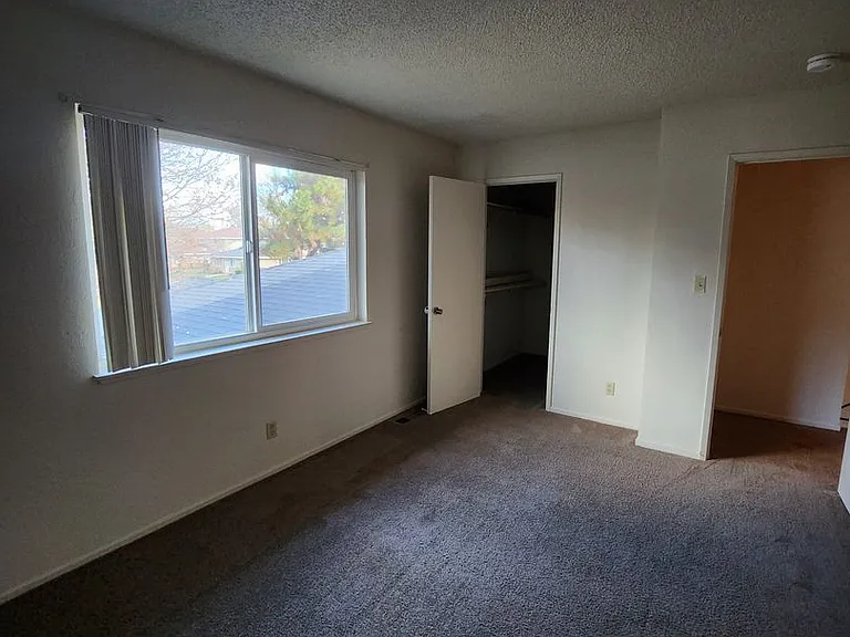 Palisade Ave - Fourplex — Photo 9