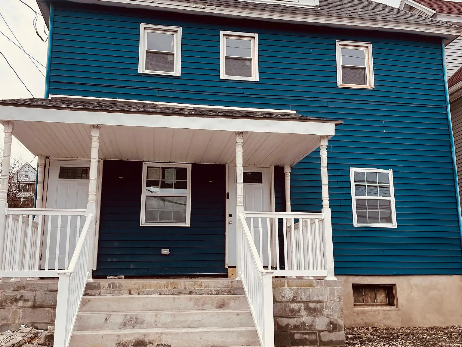 838 Moosic St — Photo 1