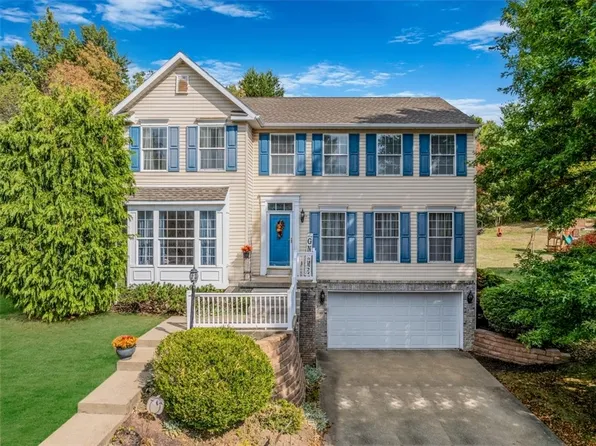 8015 Saddlewood Dr, Bridgeville, PA 15017