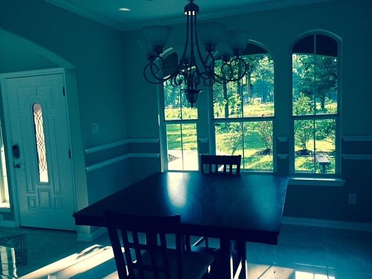 4th image of 22210 Mirador Ln