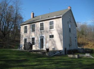 2660 Township Line Rd, Orefield, PA 18069