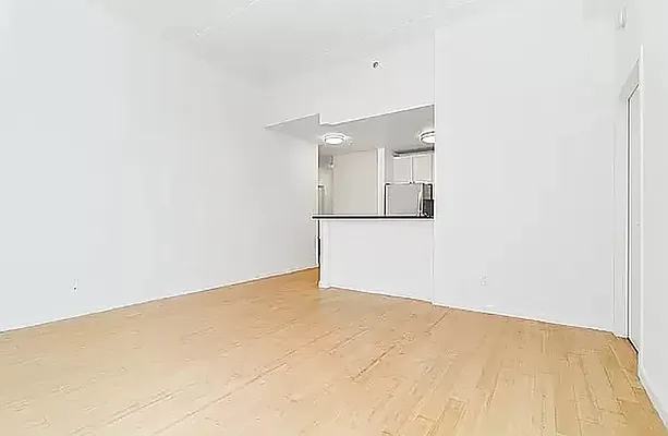 Rented by REAL New York | media 26