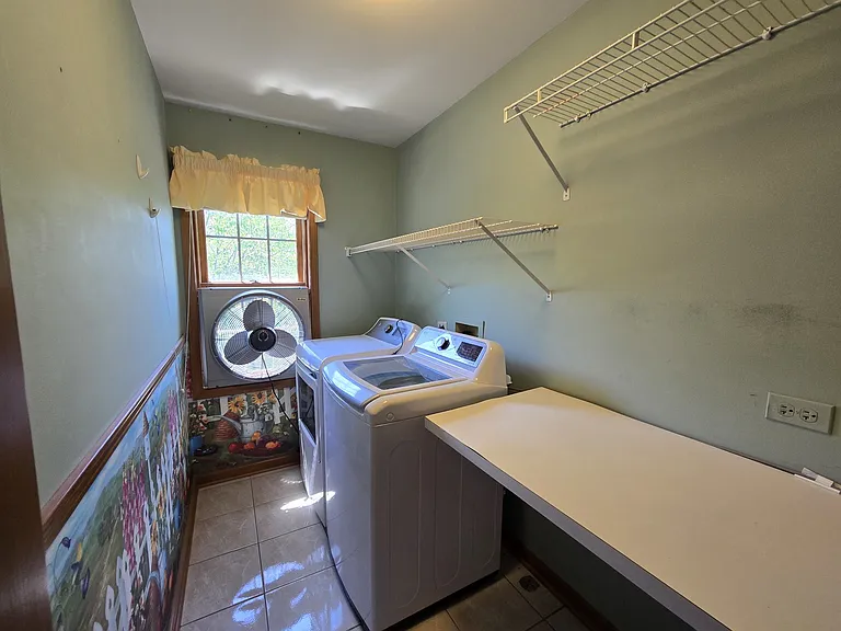 2286 Brookside Ln — Photo 24