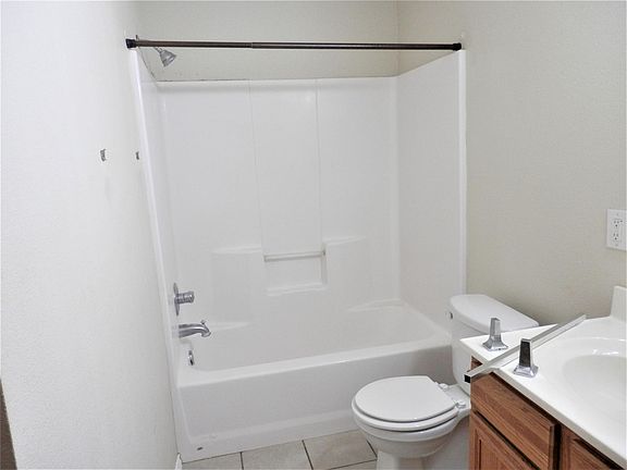 3rd image of 1031 Helen Dr #A