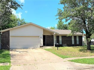 924 W Madison St, Broken Arrow, OK 74012