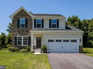 176 Dague Farm Dr, Coatesville, PA 19320