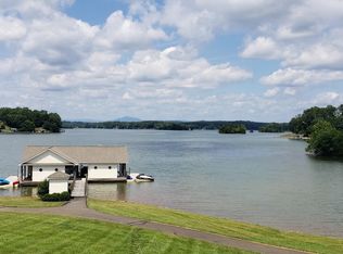 40 Patrick Pl, Union Hall, VA 24176