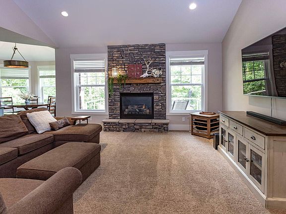 4th image of 12184 Tullymore Dr