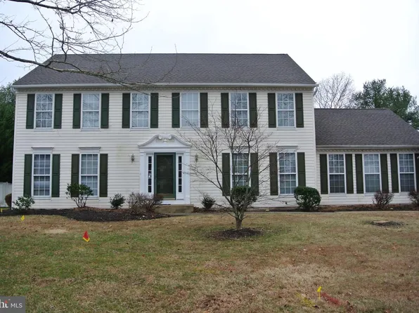 5184 Lovering Dr, Doylestown, PA 18902