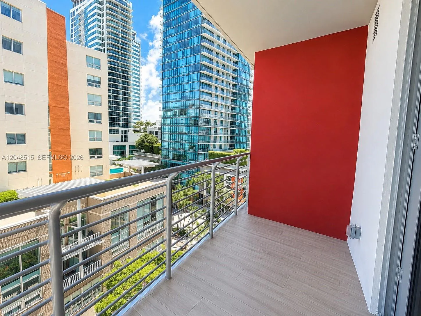 Standard Residences Midtow — Photo 2
