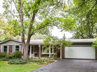 822 Lisakay Dr, Saint Louis, MO 63122